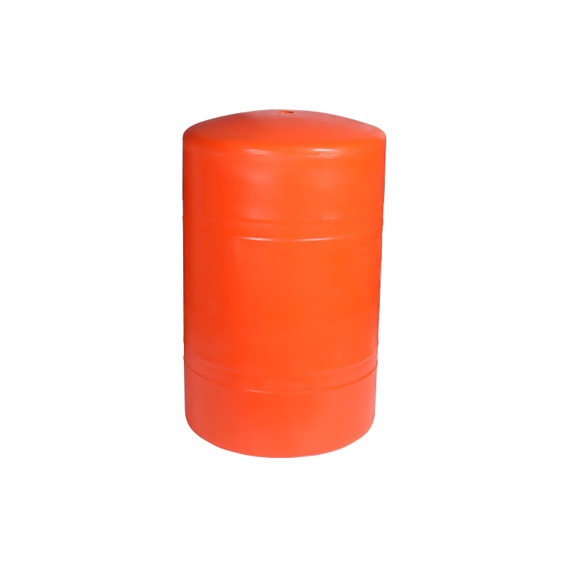 В чем разница между вертикальными и горизонтальными резервуарами из полиэтилена? Какой дизайн практичнее?